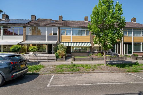 Eengezinswoning, tussenwoning Willemsweg 25 in Hoorn (NH)