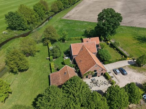 Woonboerderij, halfvrijstaande woning Zuid Rekkenseweg in Rekken